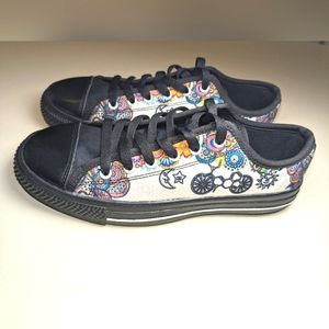 NWOT Bicycle, Mandalas, Celestial Low top Sneakers Women's 6.5